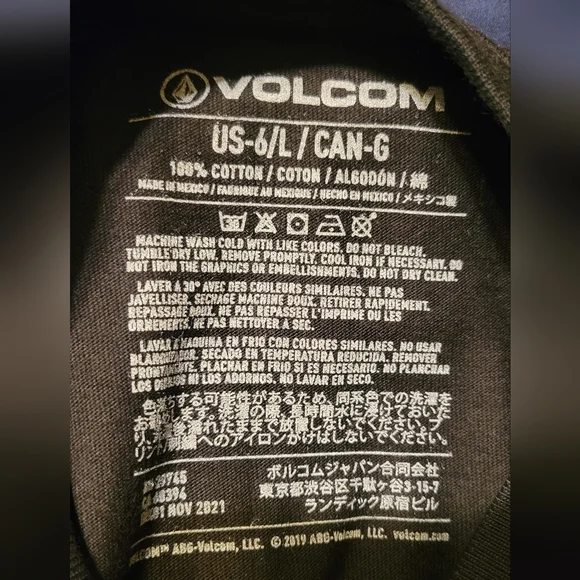 VOLCOM Boys Sleeveless tee - Picture 2 of 3